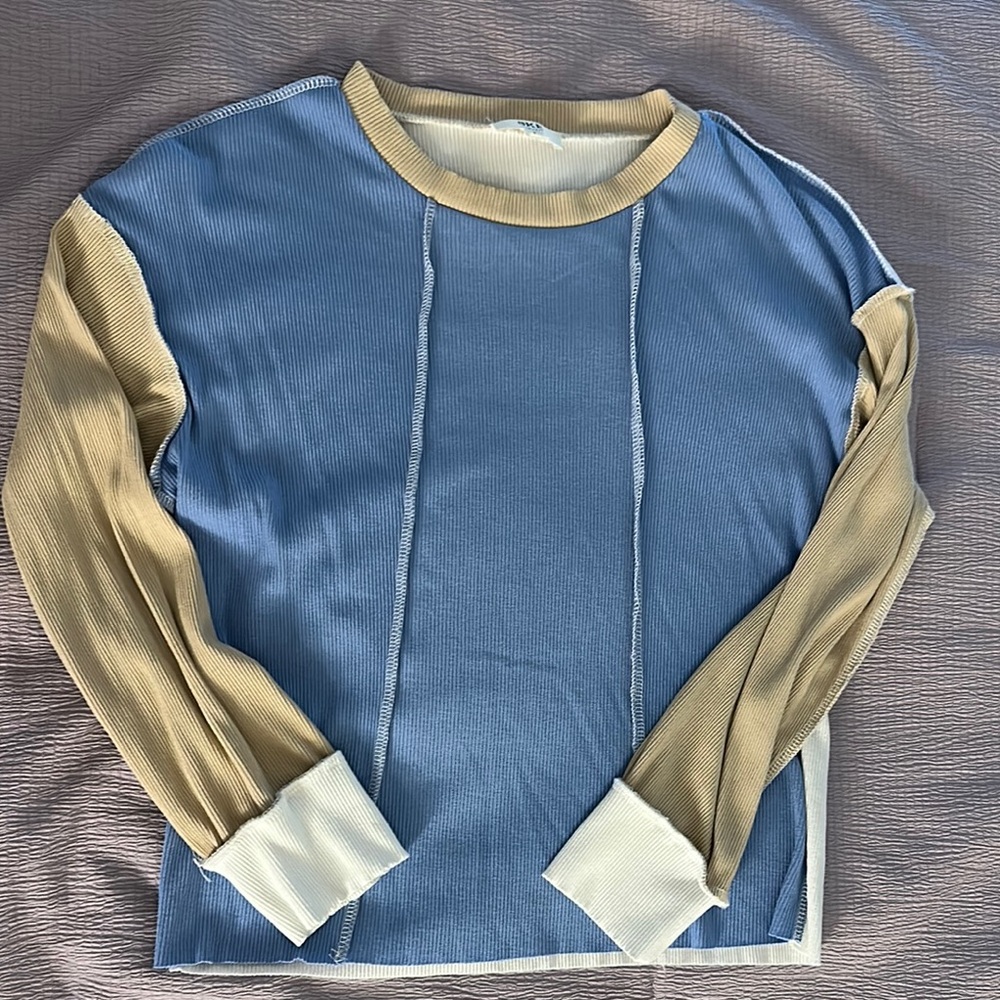 BKE Youth Blue and Tan Ribbed Long Sleeve